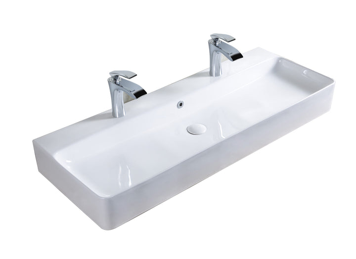 Fendi Basin 1100 White